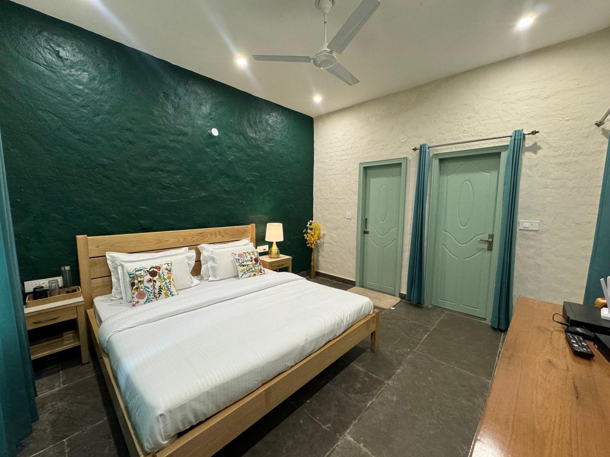 Cliff House, 3Br Lux Farmhouse 2Km To Rajpur Road 데라둔 외부 사진